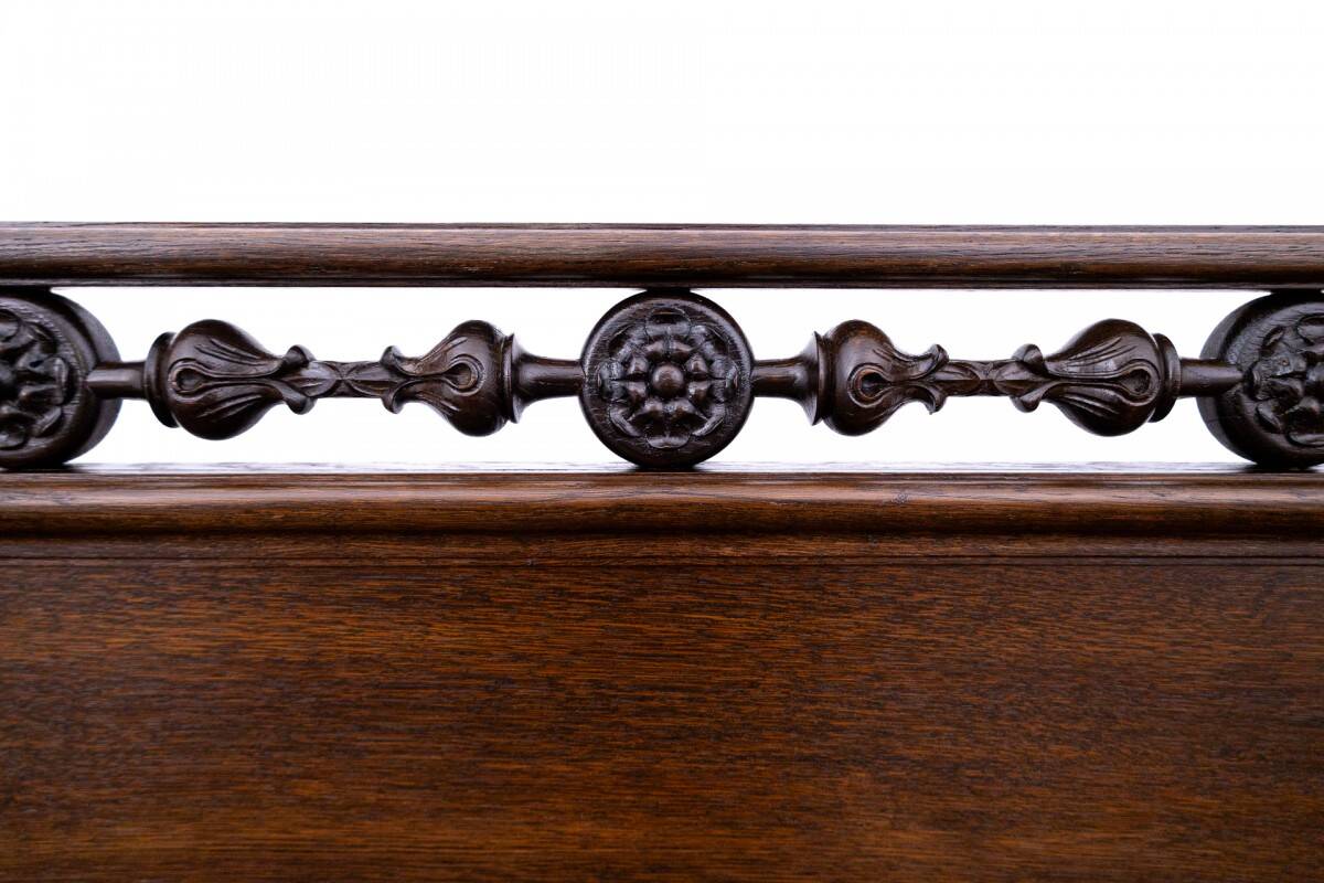 Oak chest of drawers, Germany, circa 1930.