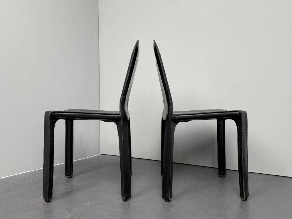 Pair of Cab 412 chairs, saddle leather, by Mario Bellini for Cassina, Italy, 1970s