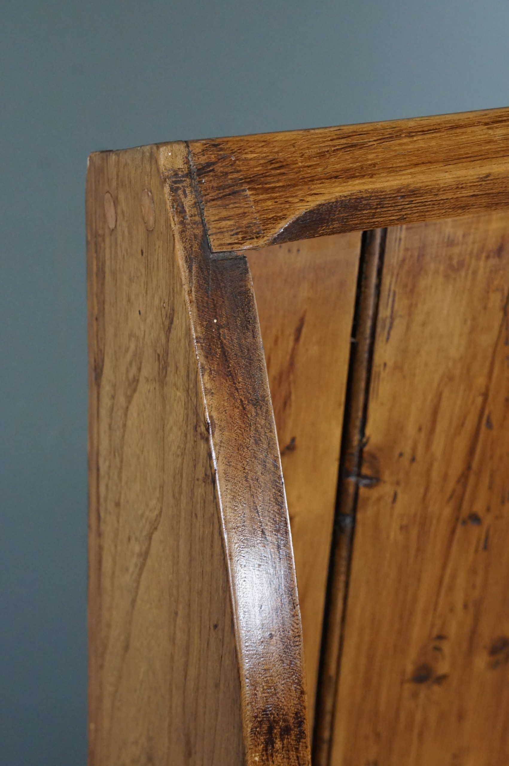 English bench nineteenth century