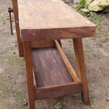 Wooden carpenter's workbench