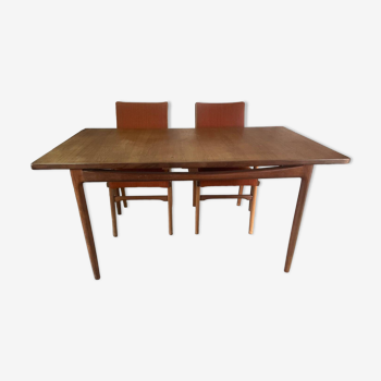 Table vintage en teck par Ib Kofod Larsen pour G-Plan, 1960