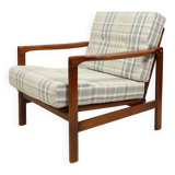Fauteuil vintage, coussins à carreaux neufs, état d'origine du bois des années 1970