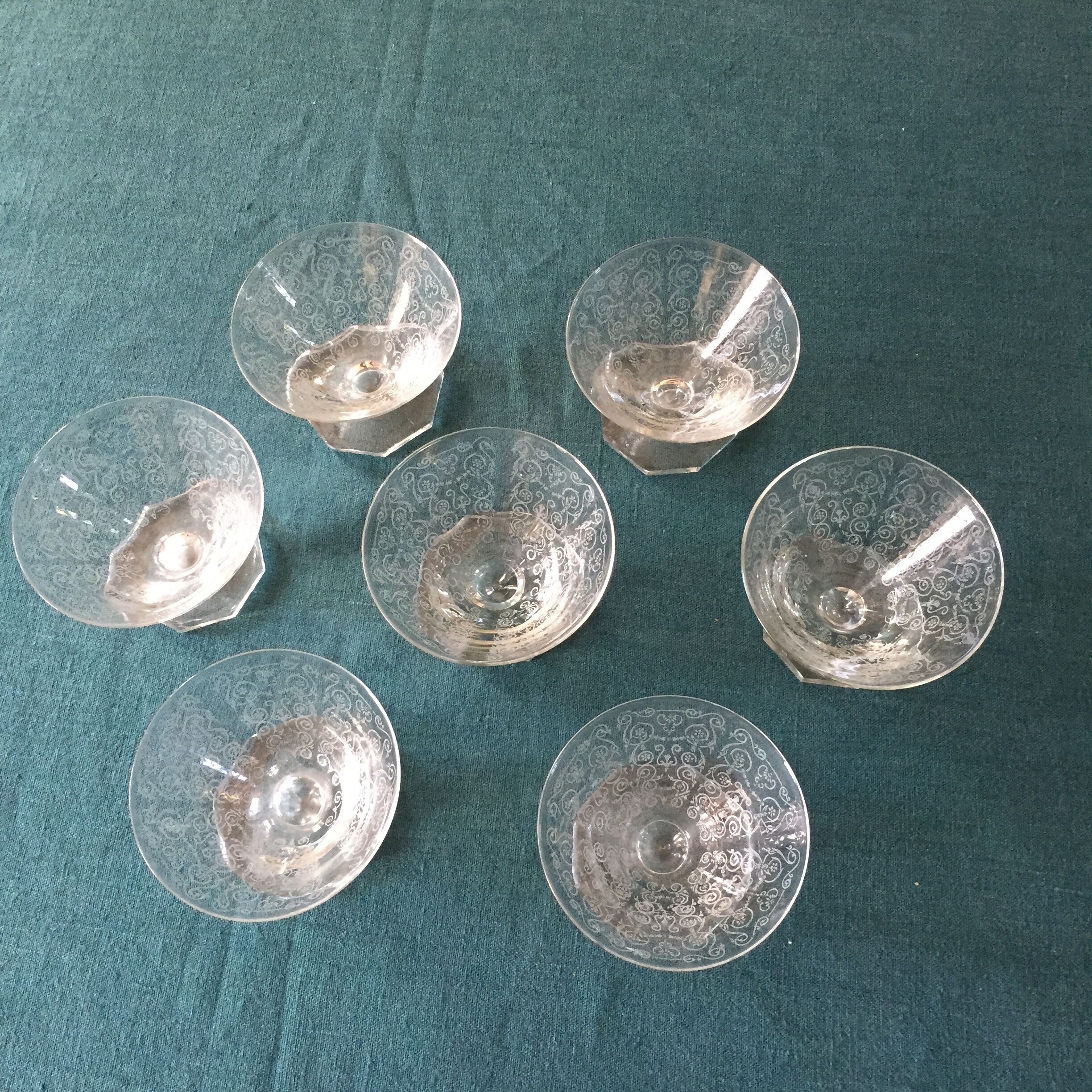 Series of 7 engraved Art Deco dessert cups
