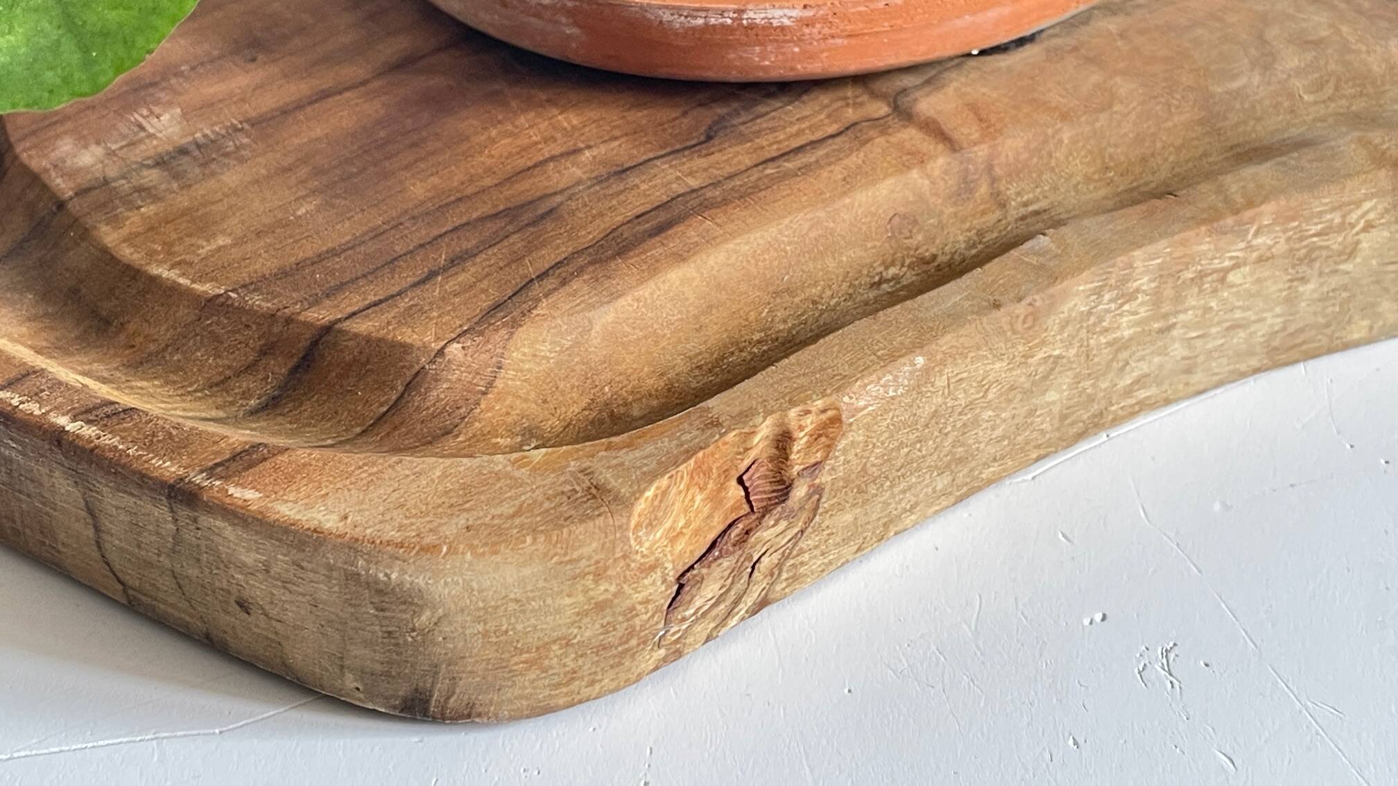 XL Vintage Olive Wood Cutting Board