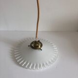 White opaline suspension