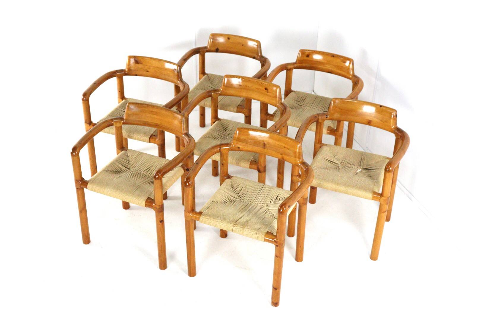 Set of 7 dining room chairs