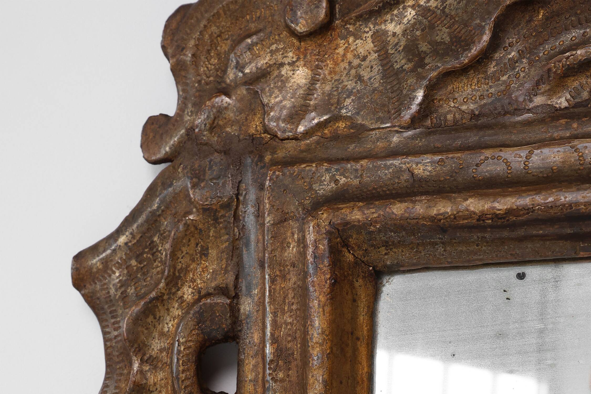Italian Renaissance–Baroque Carved Wood Mirror, 17th Century