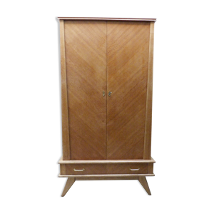 Armoire vintage pieds compas