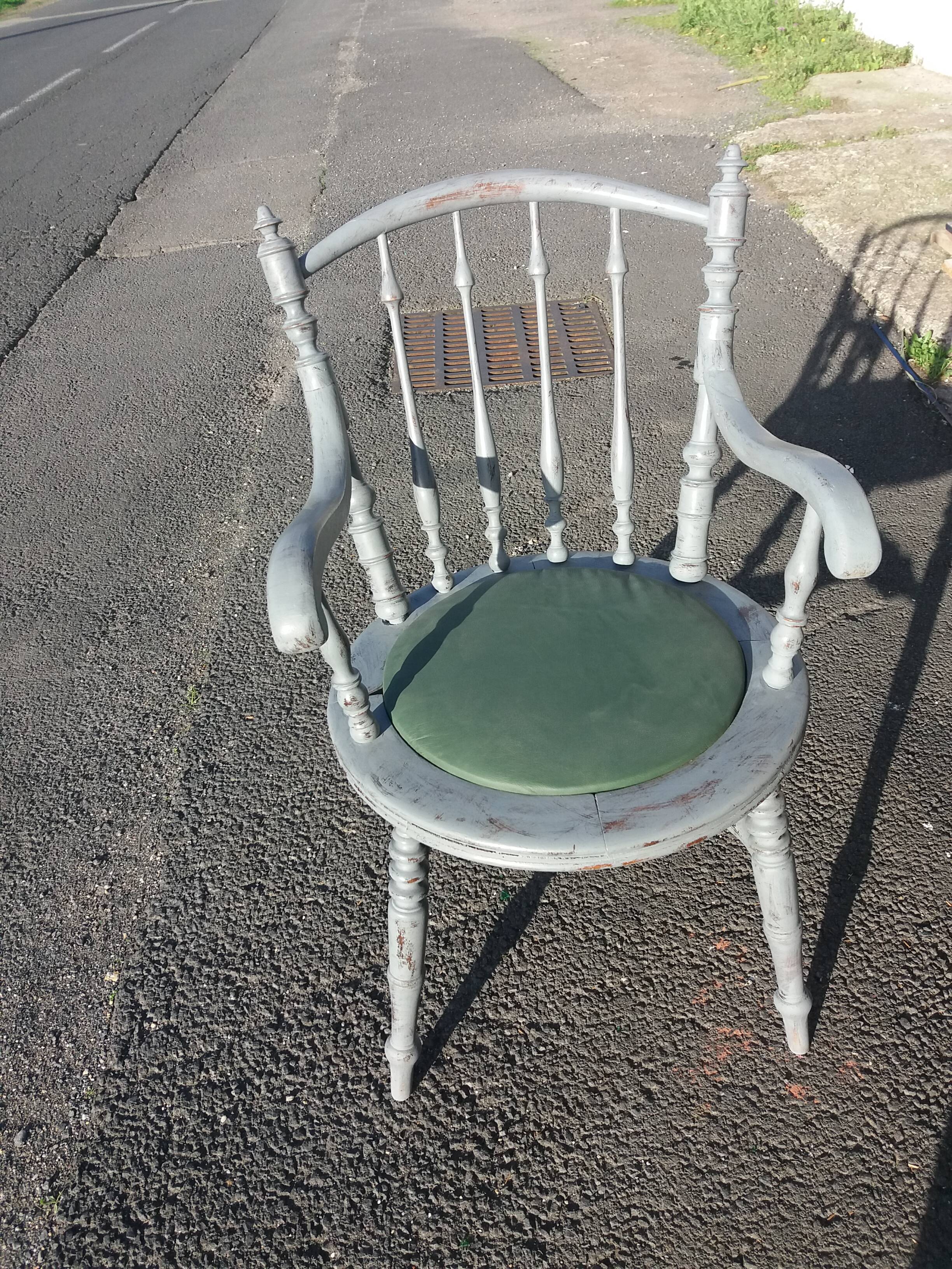 Walnut office chair, circa 1880, French origin