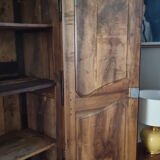 Armoire en noyer XIXeme siècle