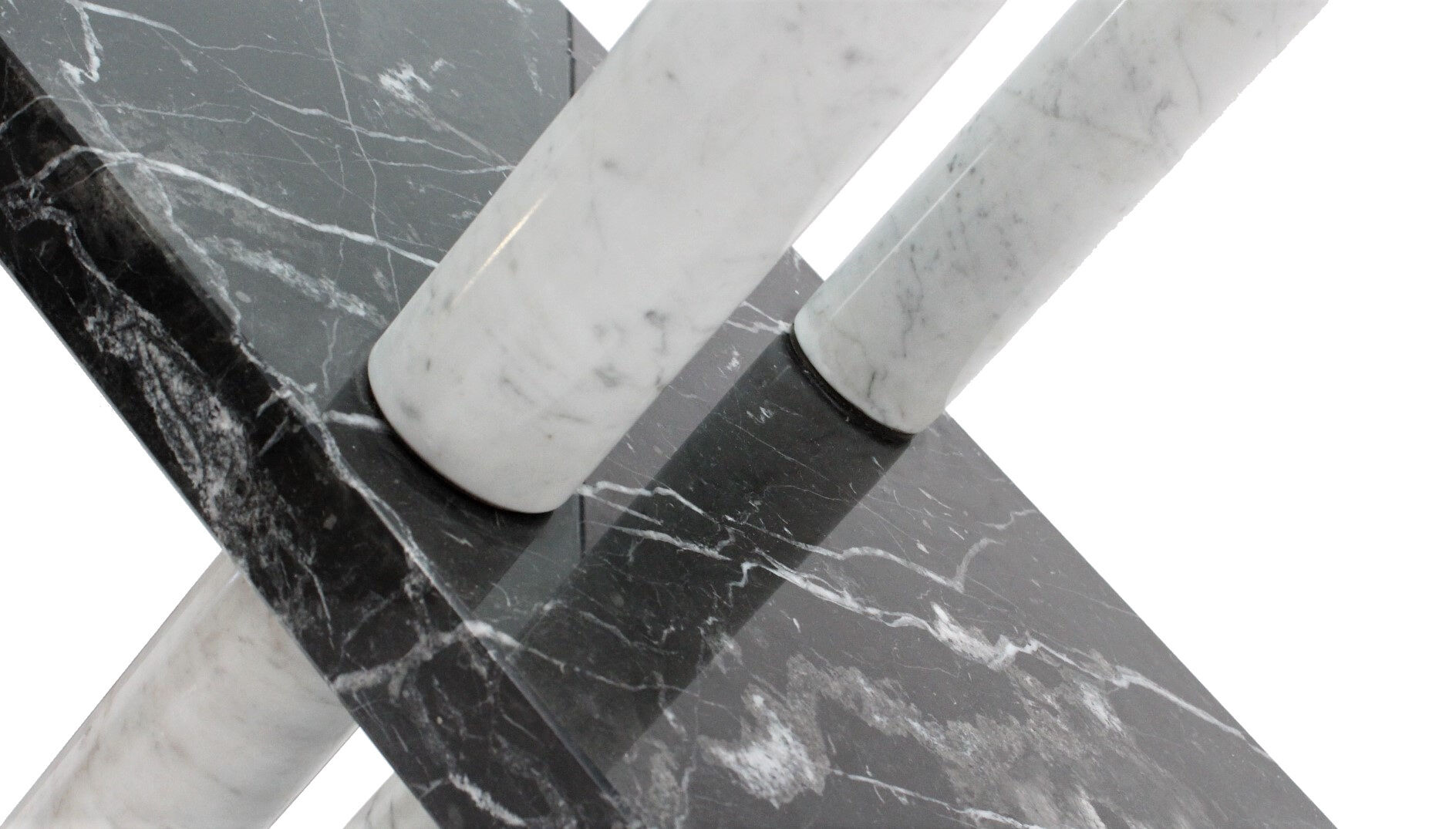 Table à manger italienne en marbre de Carrare des années 1970