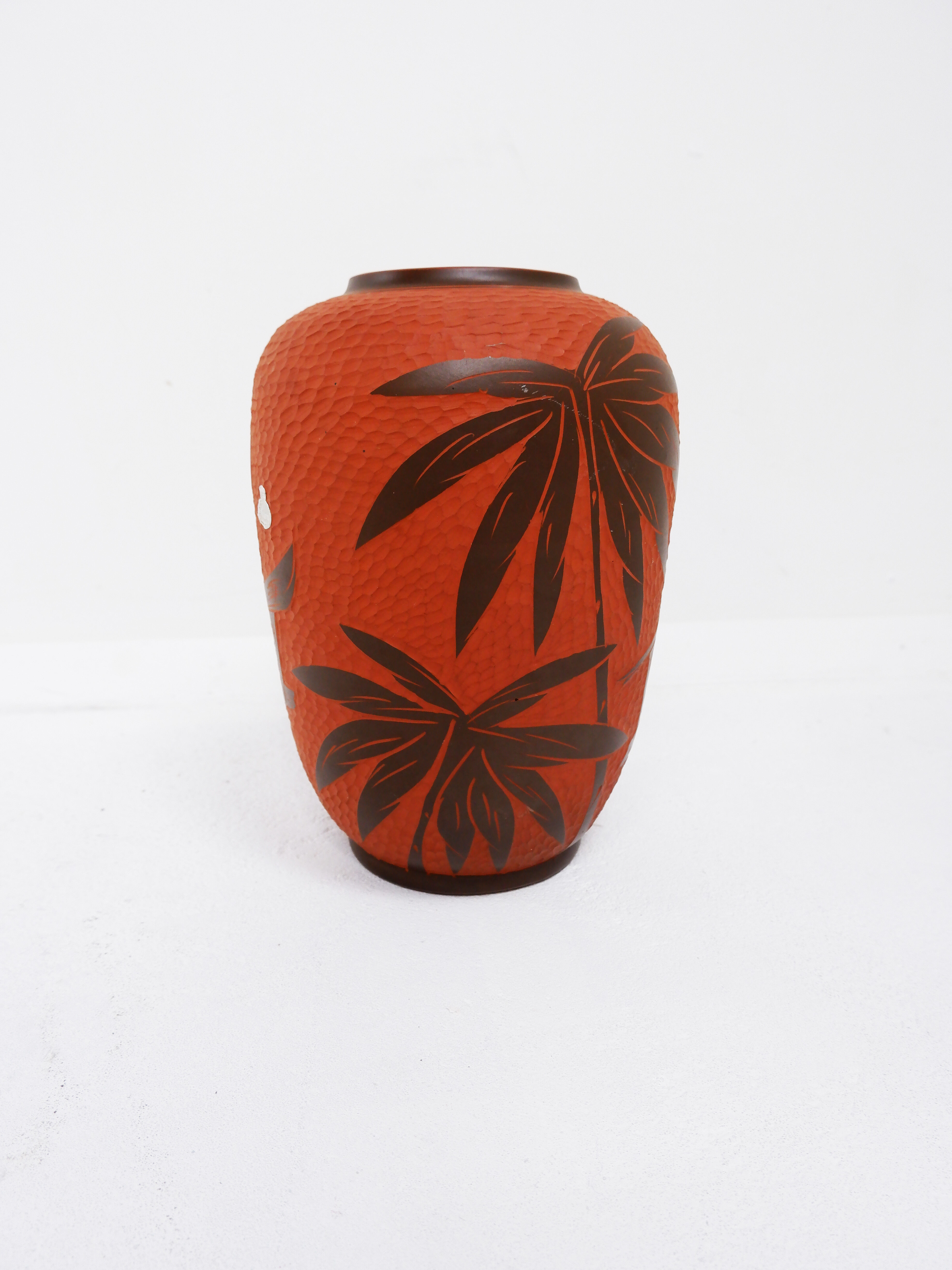 Sawa Sgraffito palm vase