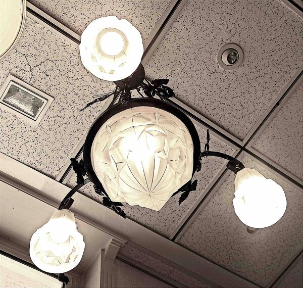 Lustre Degué 4 feux Art déco Largeur 62 cm Hauteur 93 cm