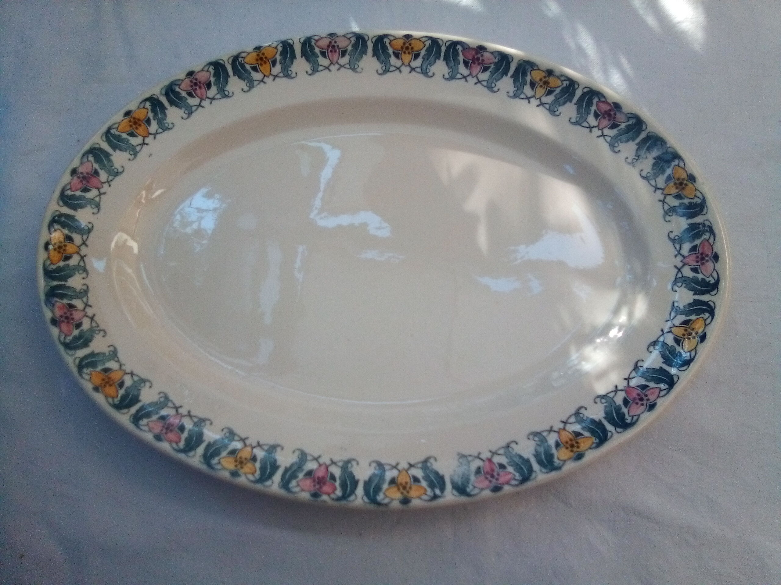 Ensemble de 2 plats Terre de fer Berthe / Longchamp