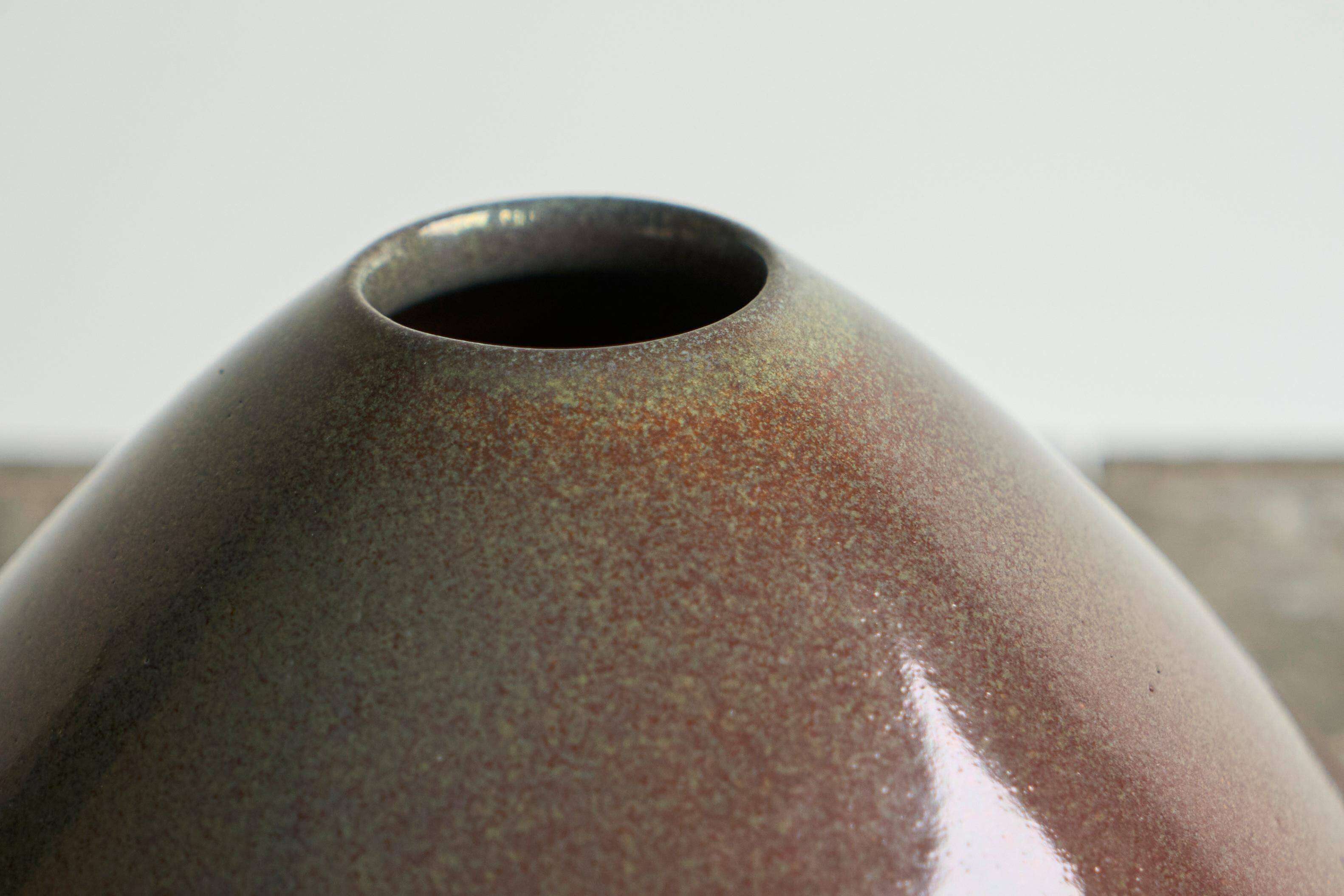 Postmodern ceramic studio object by Joke Stroes for Mobach, 1980s.