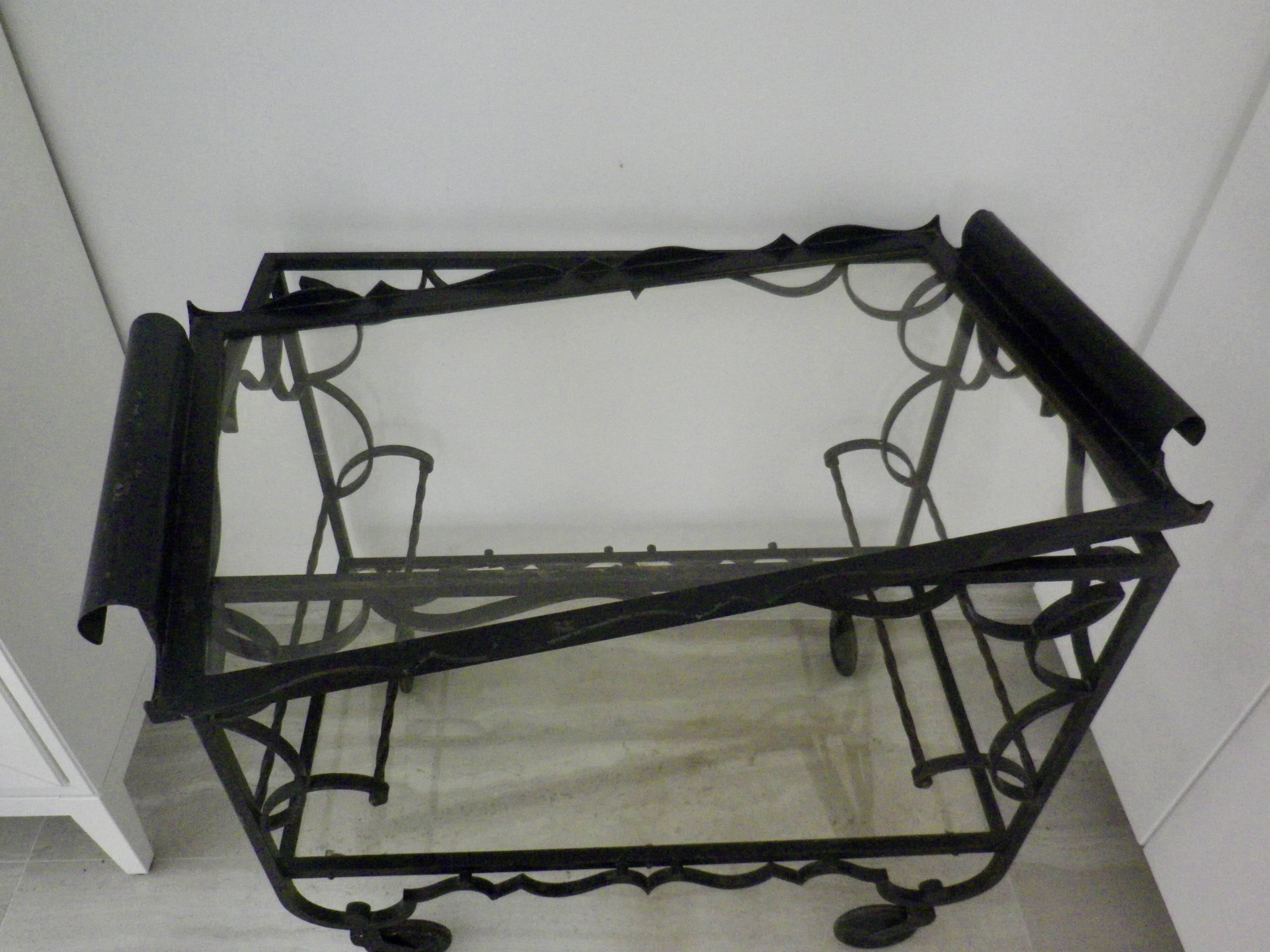 Vintage serving trolley from the 1930s-1940s.