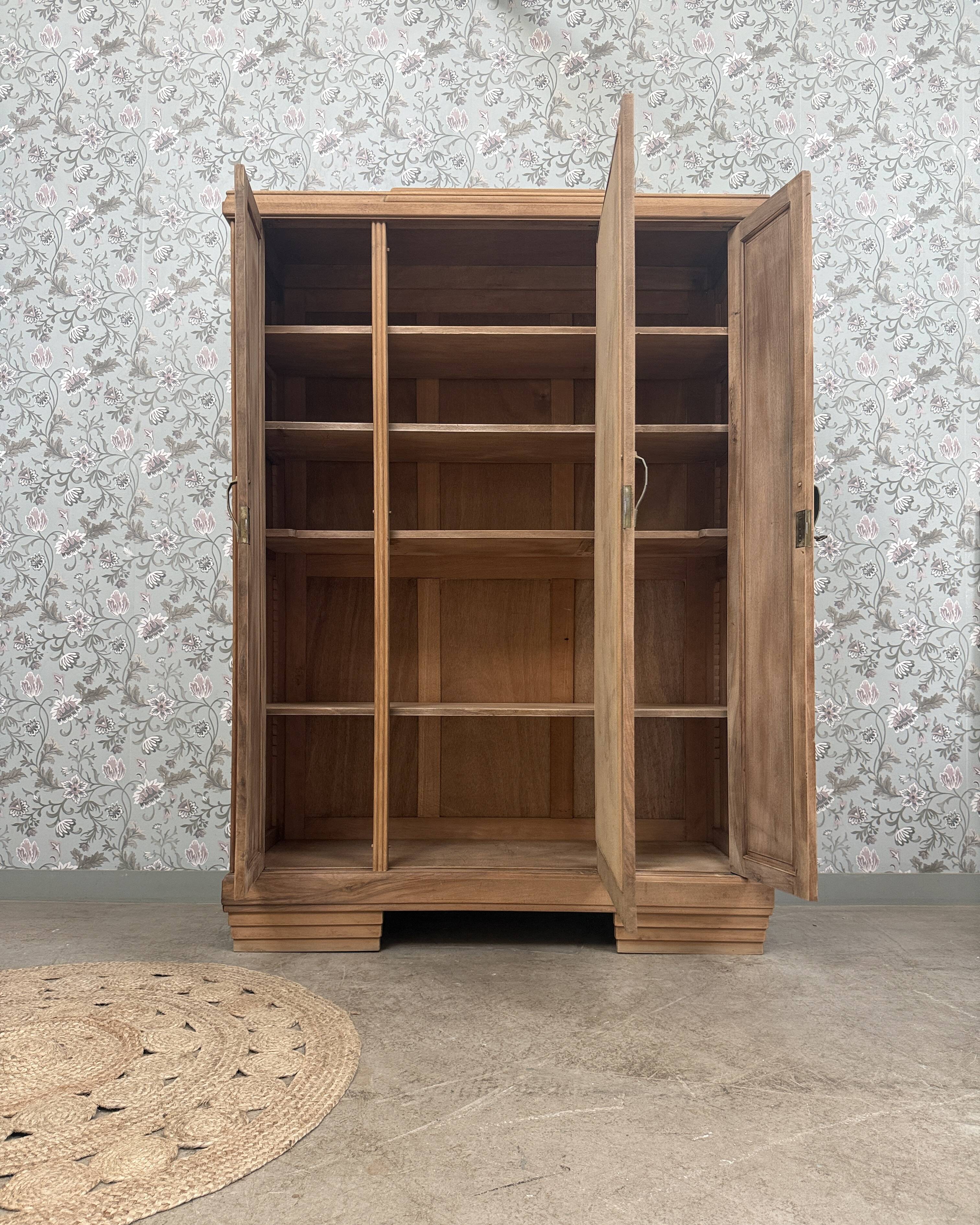 Armoire art déco trois portes (restaurée)
