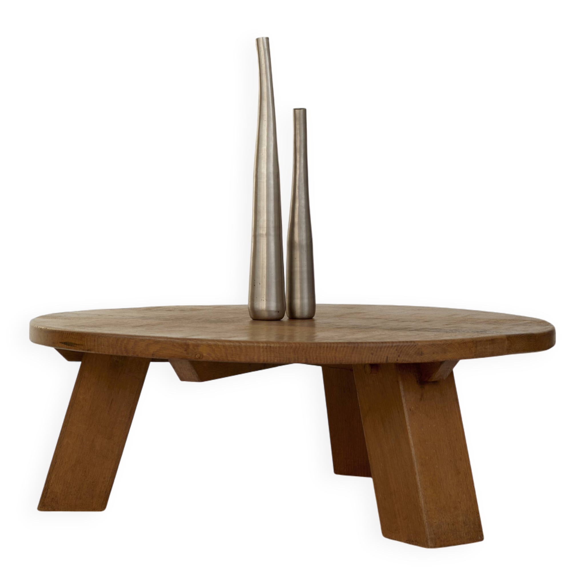 Brutalist round tripod coffee table in solid wood (Oak) Circa 1960