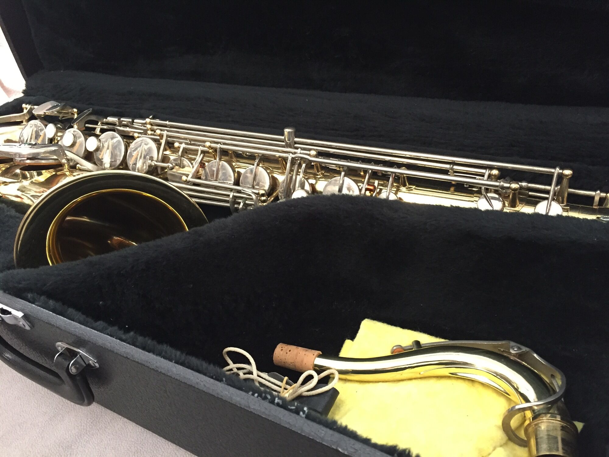 Musical instrument golden tenor blessing saxophone made in usa