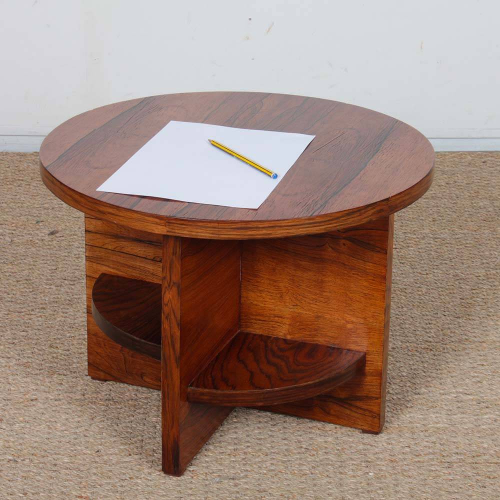 Table basse ronde en noyer et palissandre, XXe siècle