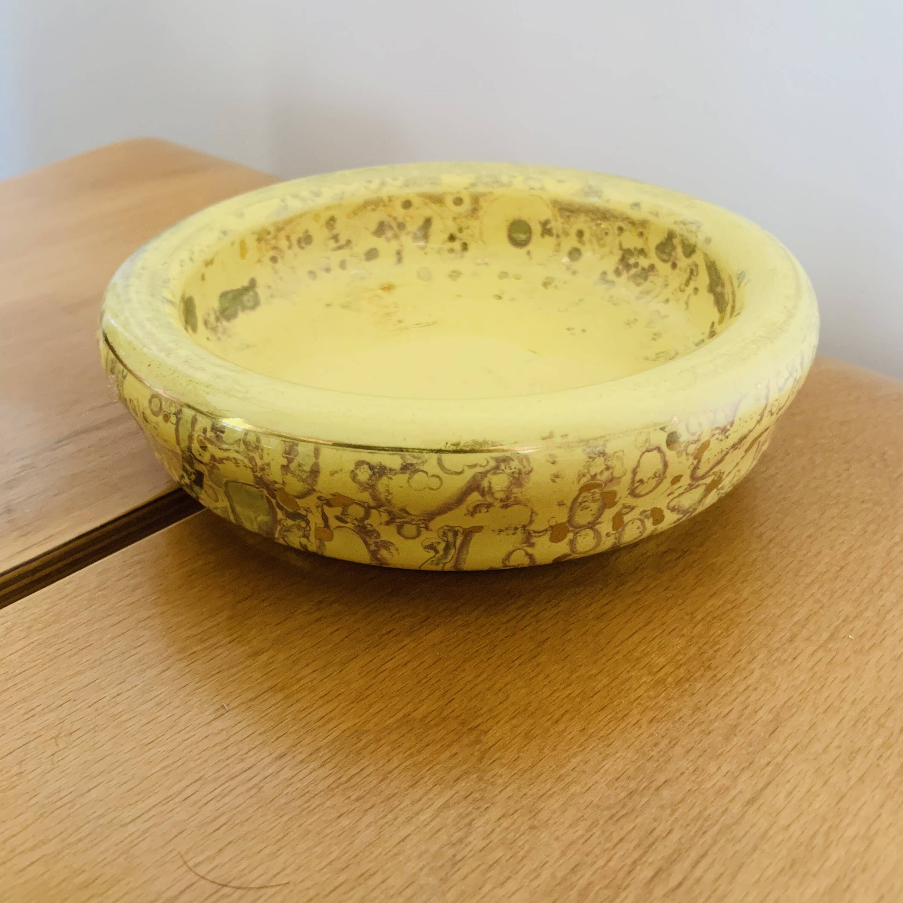 Yellow and gold catch-all, Jean Mazeaud & Faverot, Ateliers Sèvres MF