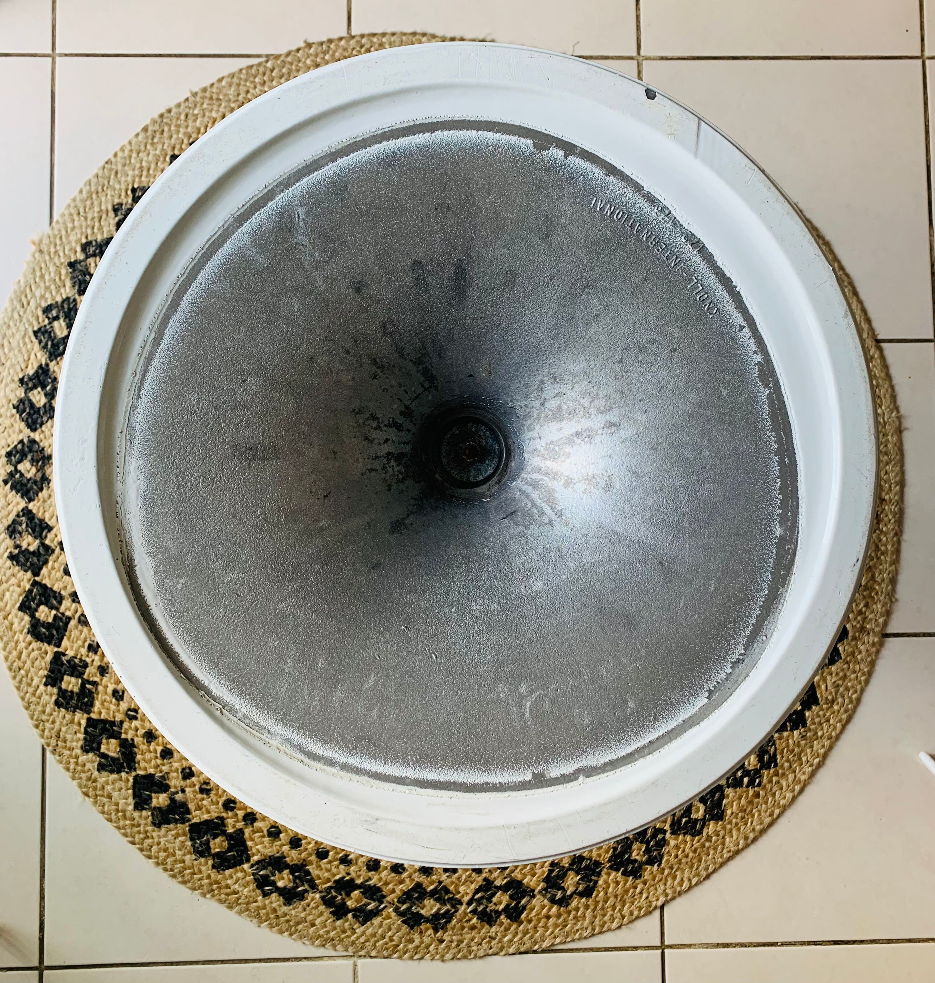 Table Tulip by Eero Saarinen for Knoll