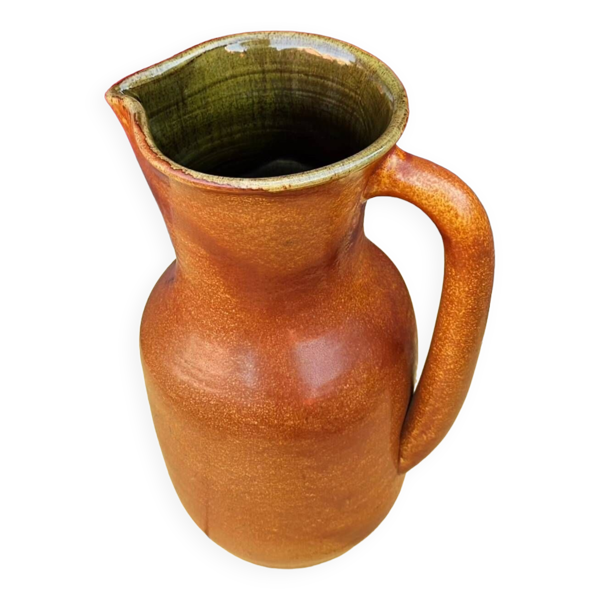 Pichet en céramique de l'atelier Madoura plein feu signé.