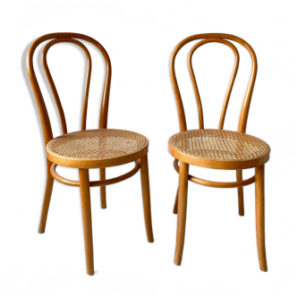 Pair Chairs bistro canage
