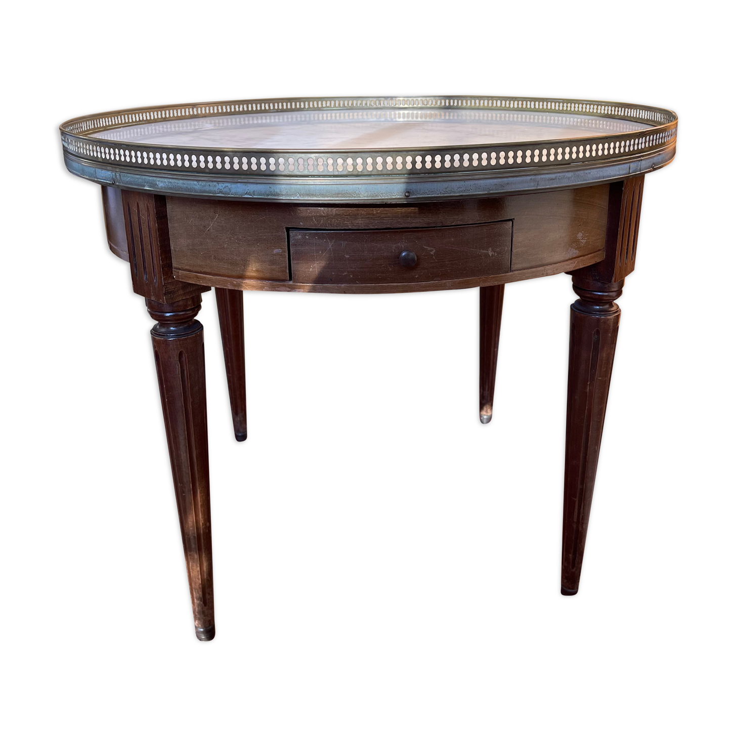 Hot water bottle table