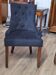 fauteuil capitonné velours noir design
