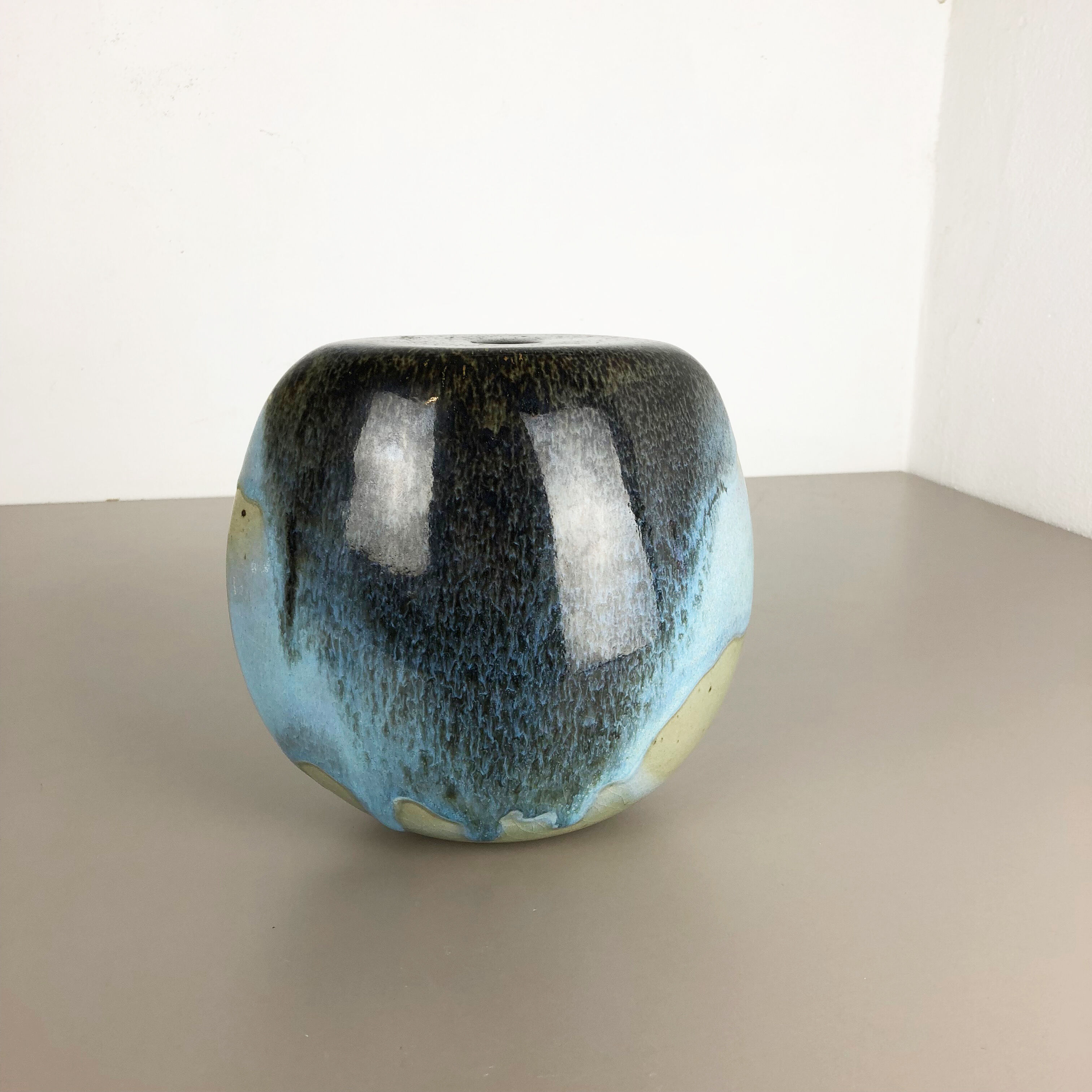 Abstract ceramic studio stoneware vase by Gotlind Weigel, Germany, 1960s