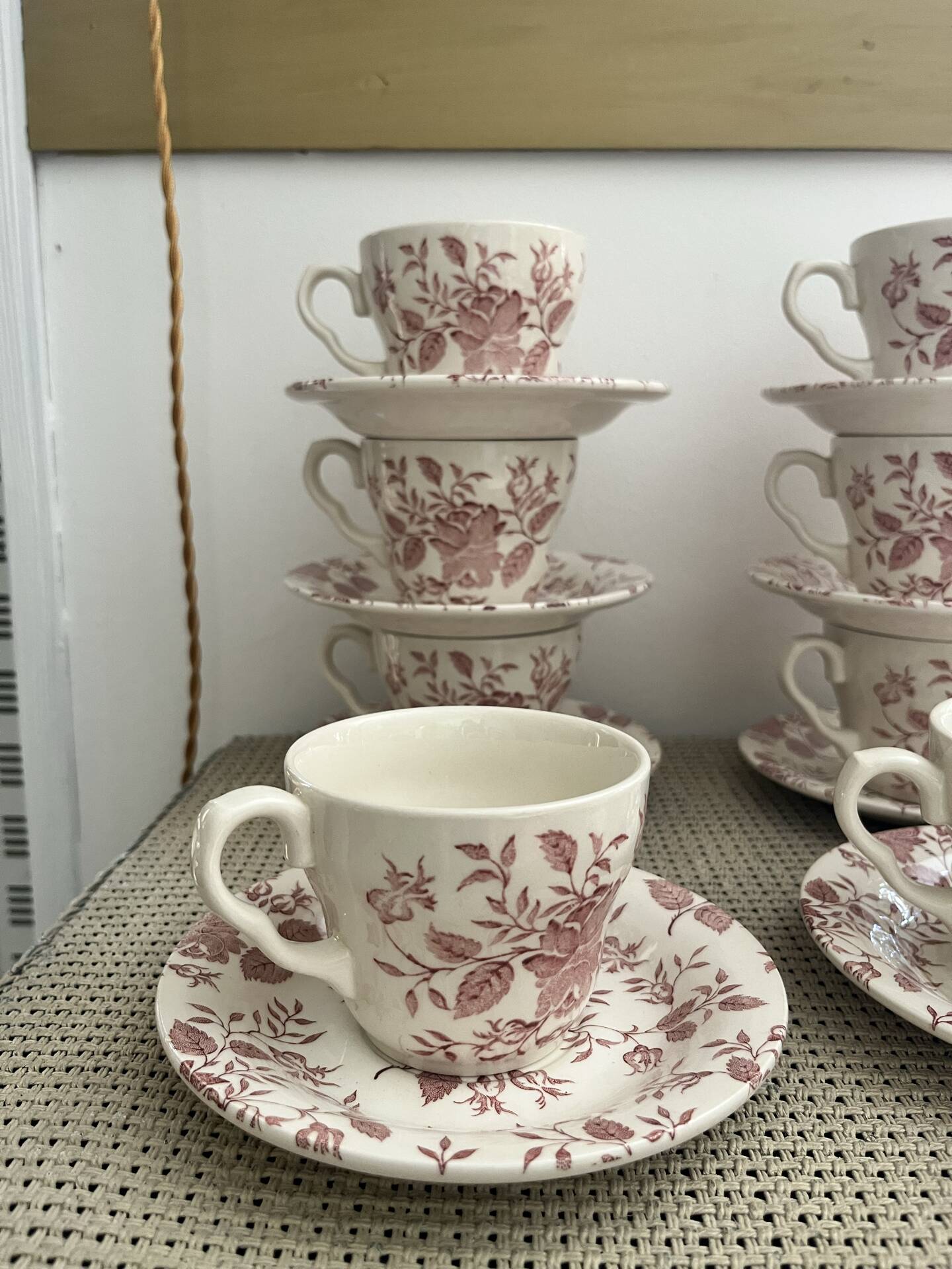 8 tasses à thé