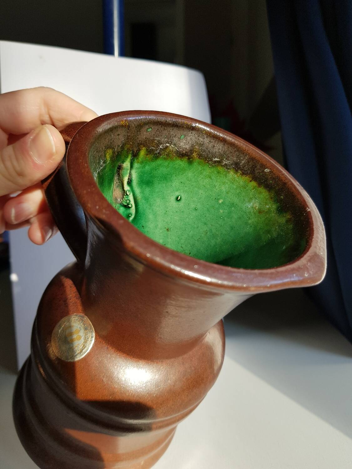 Vase en céramique numéroté brun du milieu du siècle d'Ueberlacken