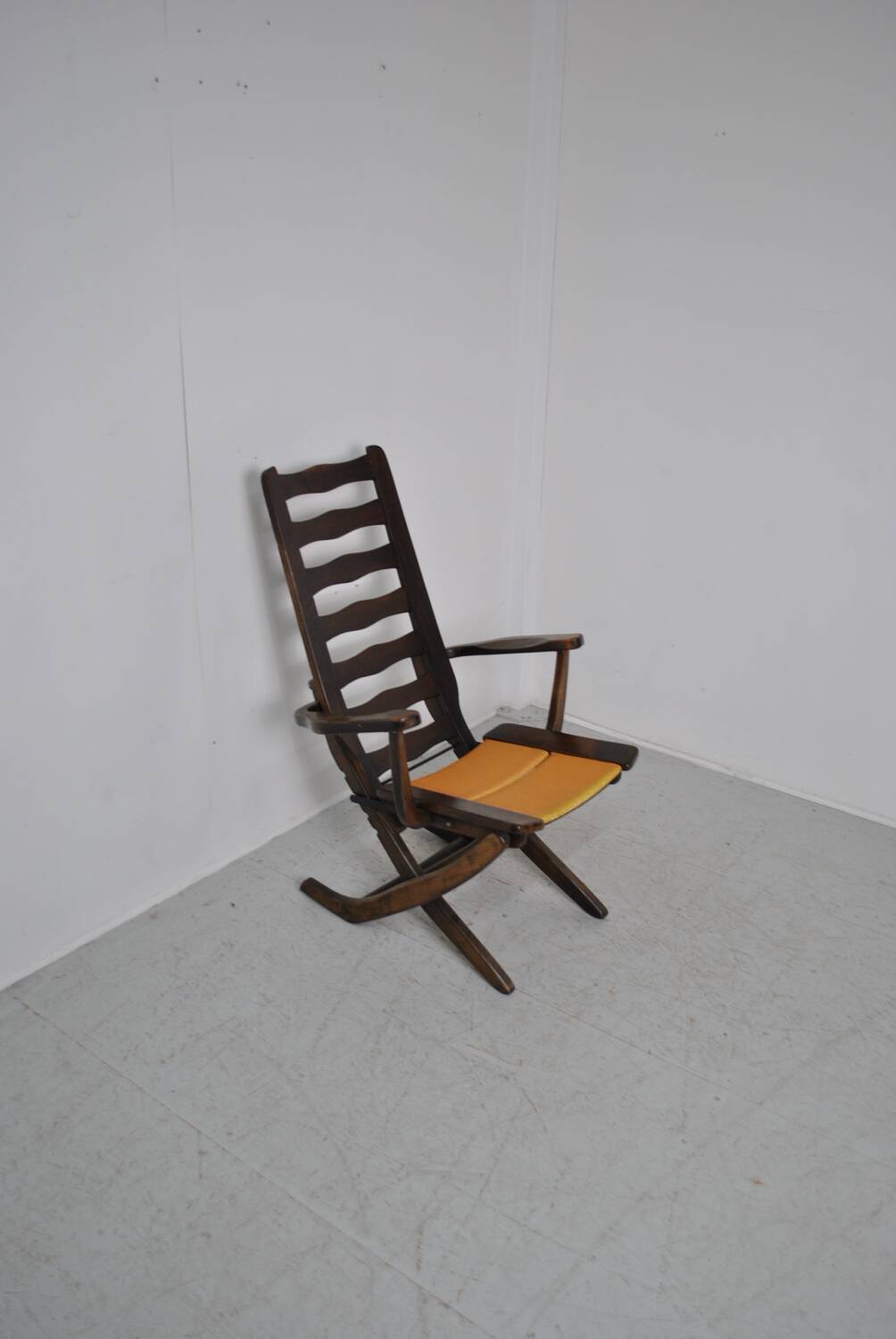 Triconfort 1960s recliner chair