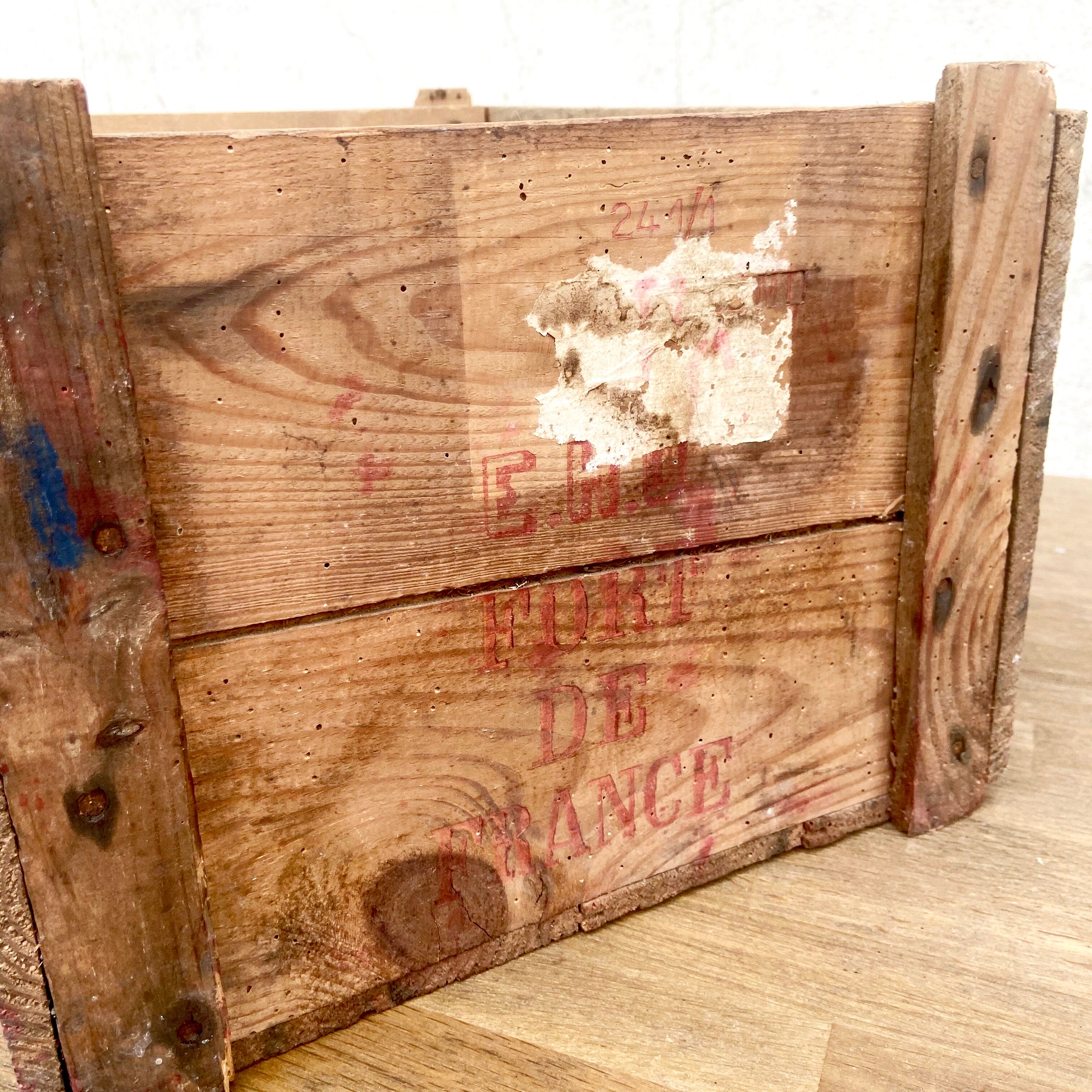 Locker Box Vintage wooden box - Pineapple Martinique - Fort de France