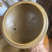 Art Ceramic stoneware dish with lid in the shape of a hen