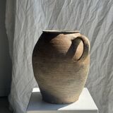 Large beige jar with 2 handles H27