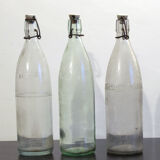 Old bottles of lemonade ogeu