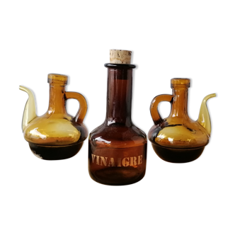 Amber-shaped wine-making bottle and burettes 1960s