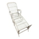Transat ou chaise longue Vintage en rotin laqué blanc 1960's