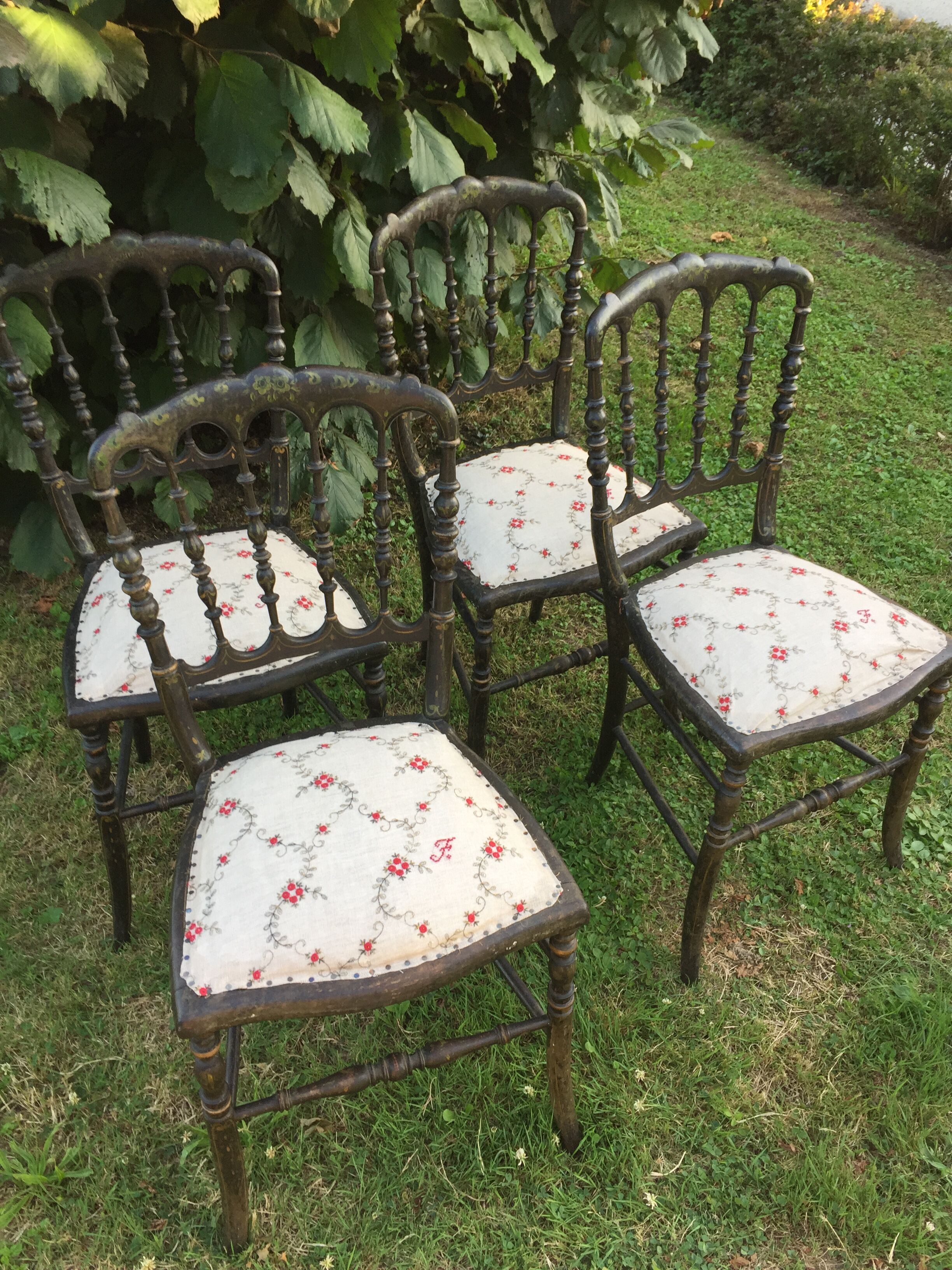 4 Napoleon chairs, orchestra chairs