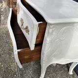 Louis Quinze style chest of drawers, lacquered in gray