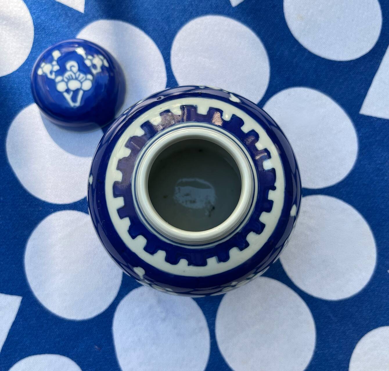Vintage ginger jar in porcelain