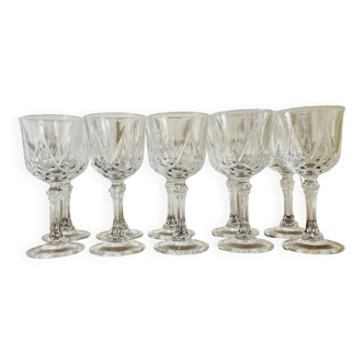 Service of 10 chiseled crystal stemmed glasses