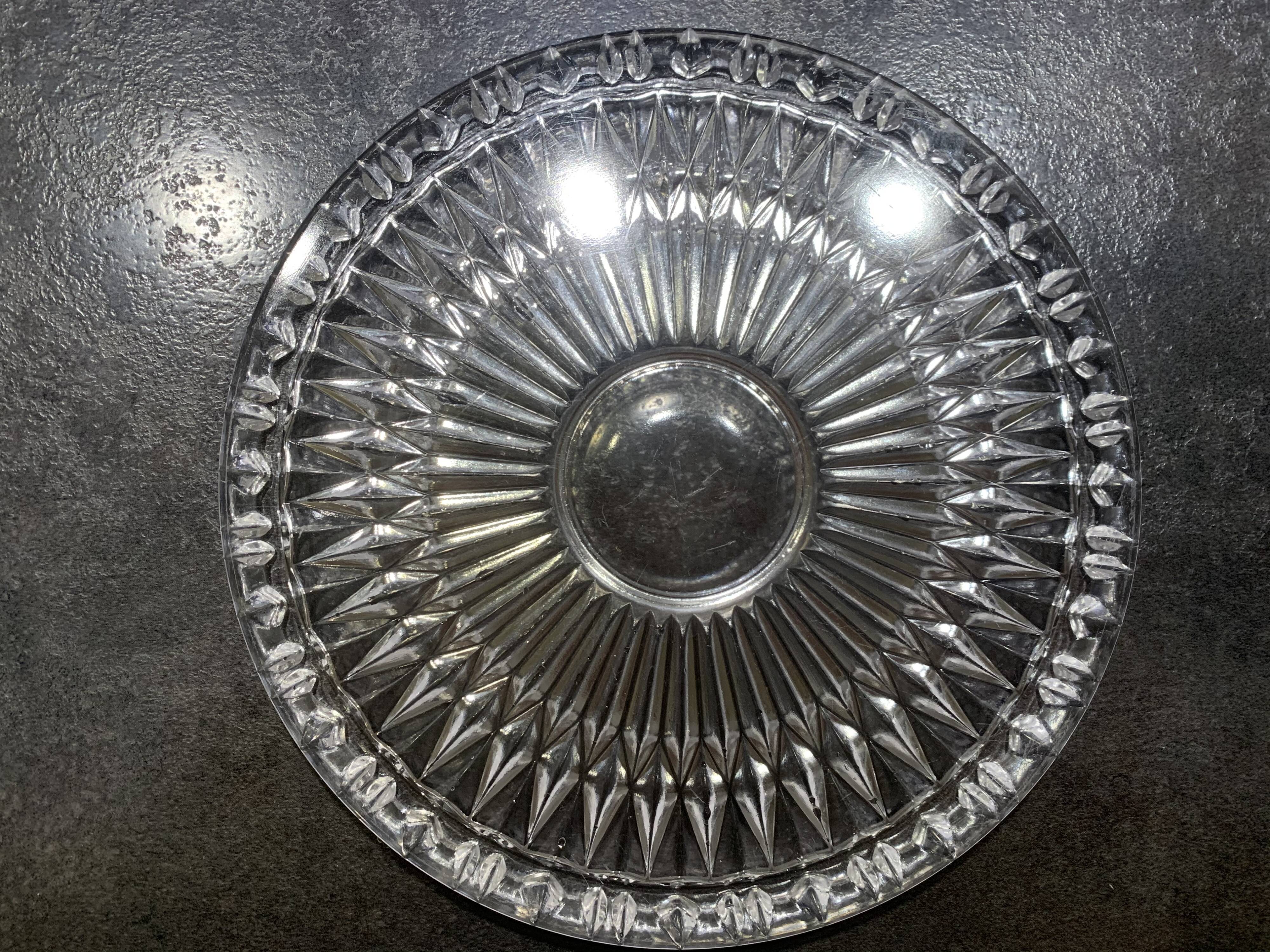 Under the plate and under bottles