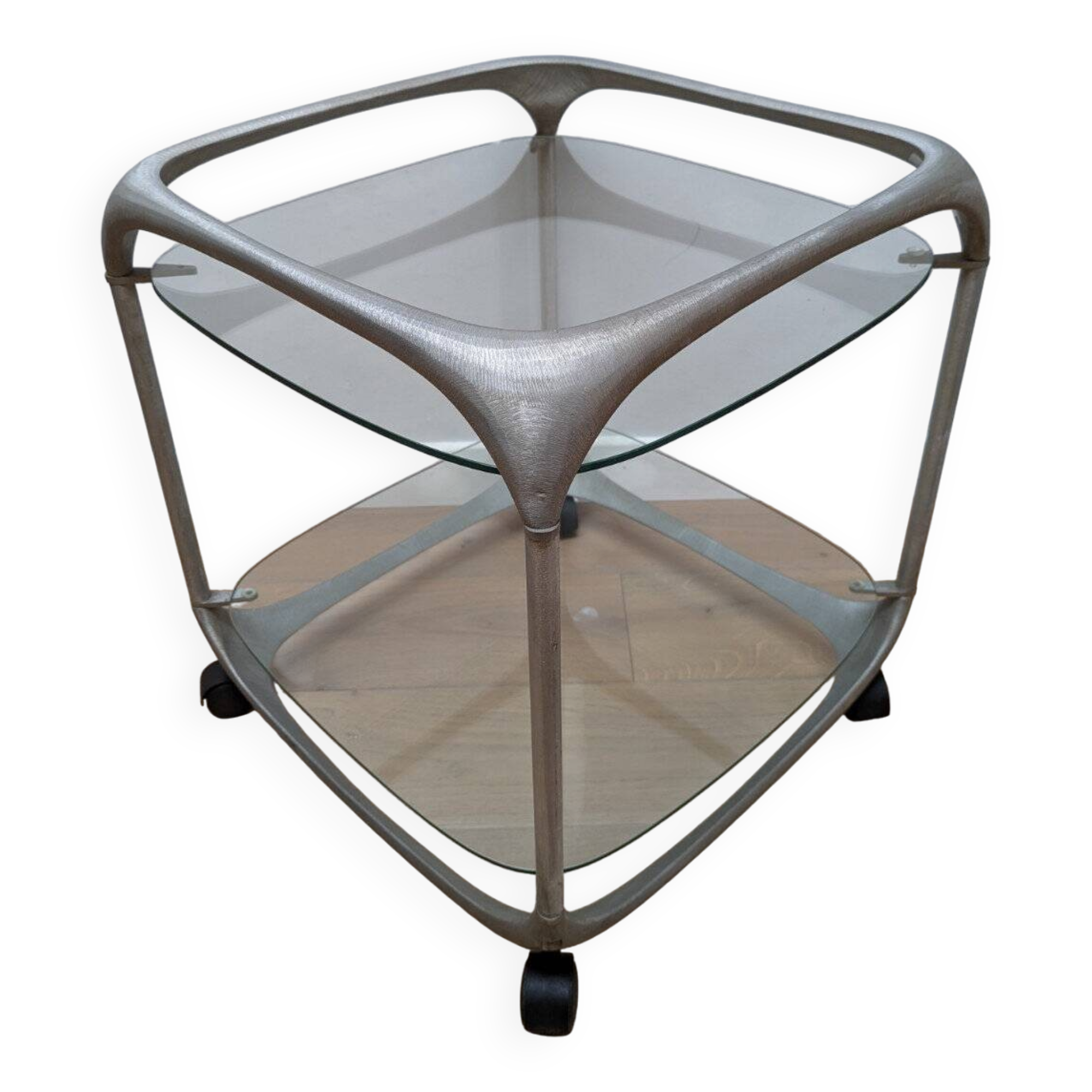 Table d'appoint du milieu du siècle par Lorenzo Burchiellaro en aluminium avec des étagères en verre.