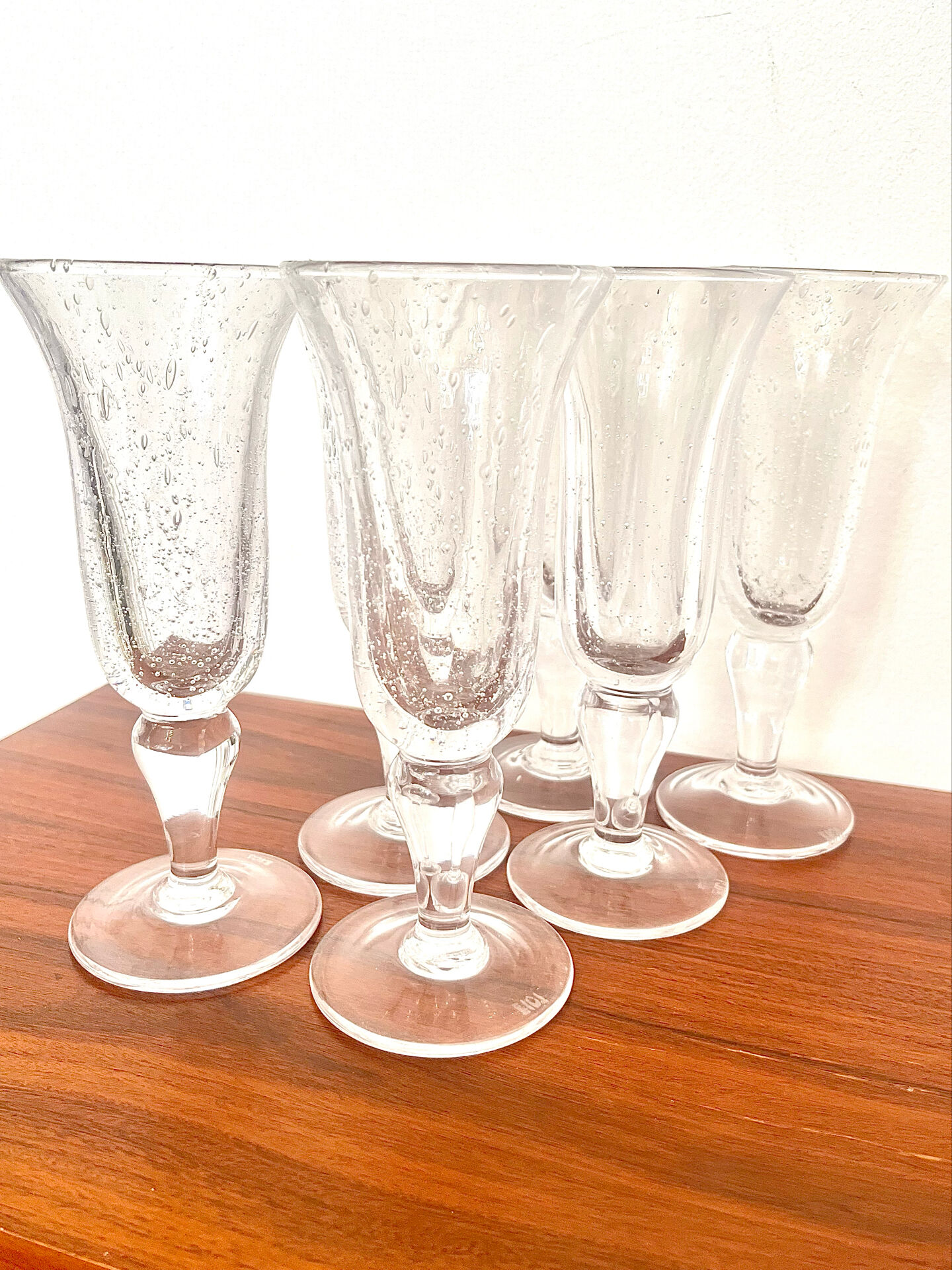 Série de 6 verres Biot signés