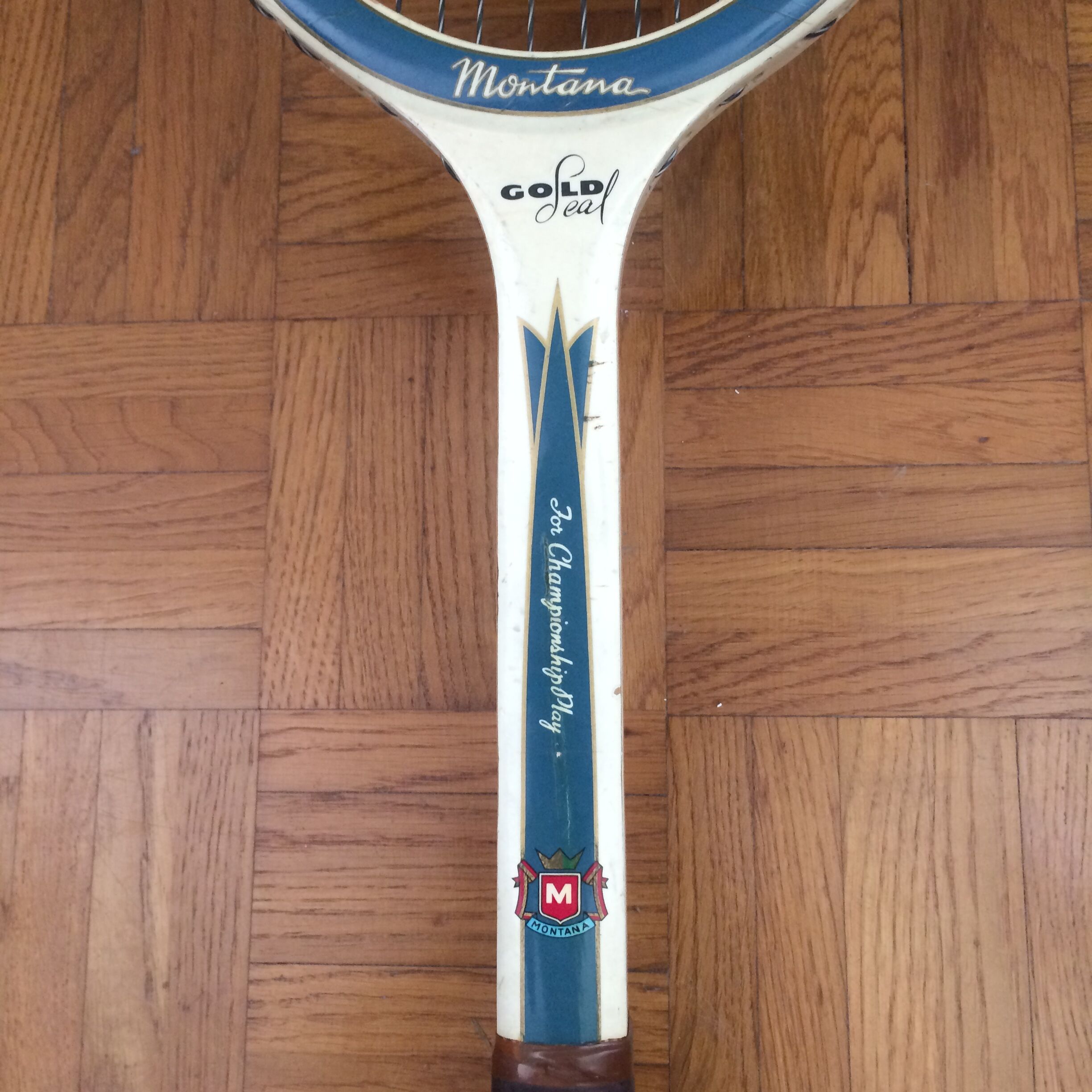 Racquet tennis framework drinking vintage