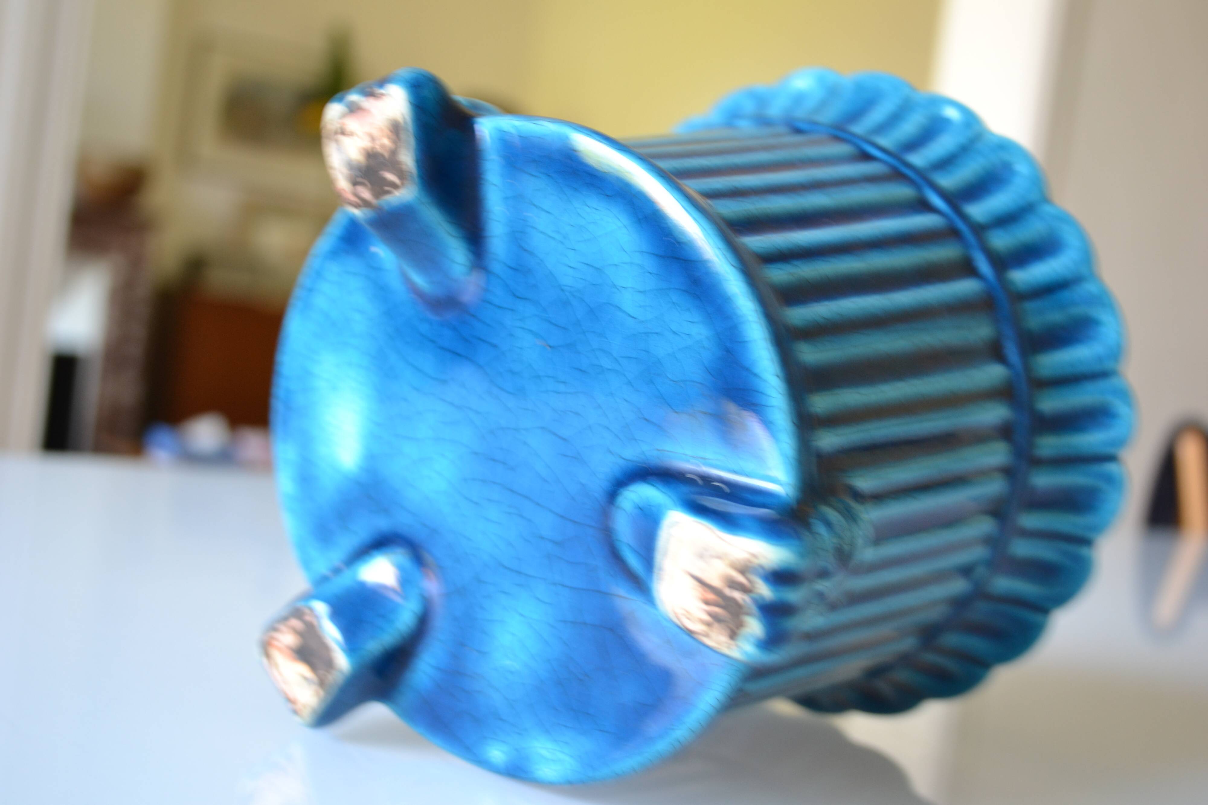 Cracked blue ceramic cache pot