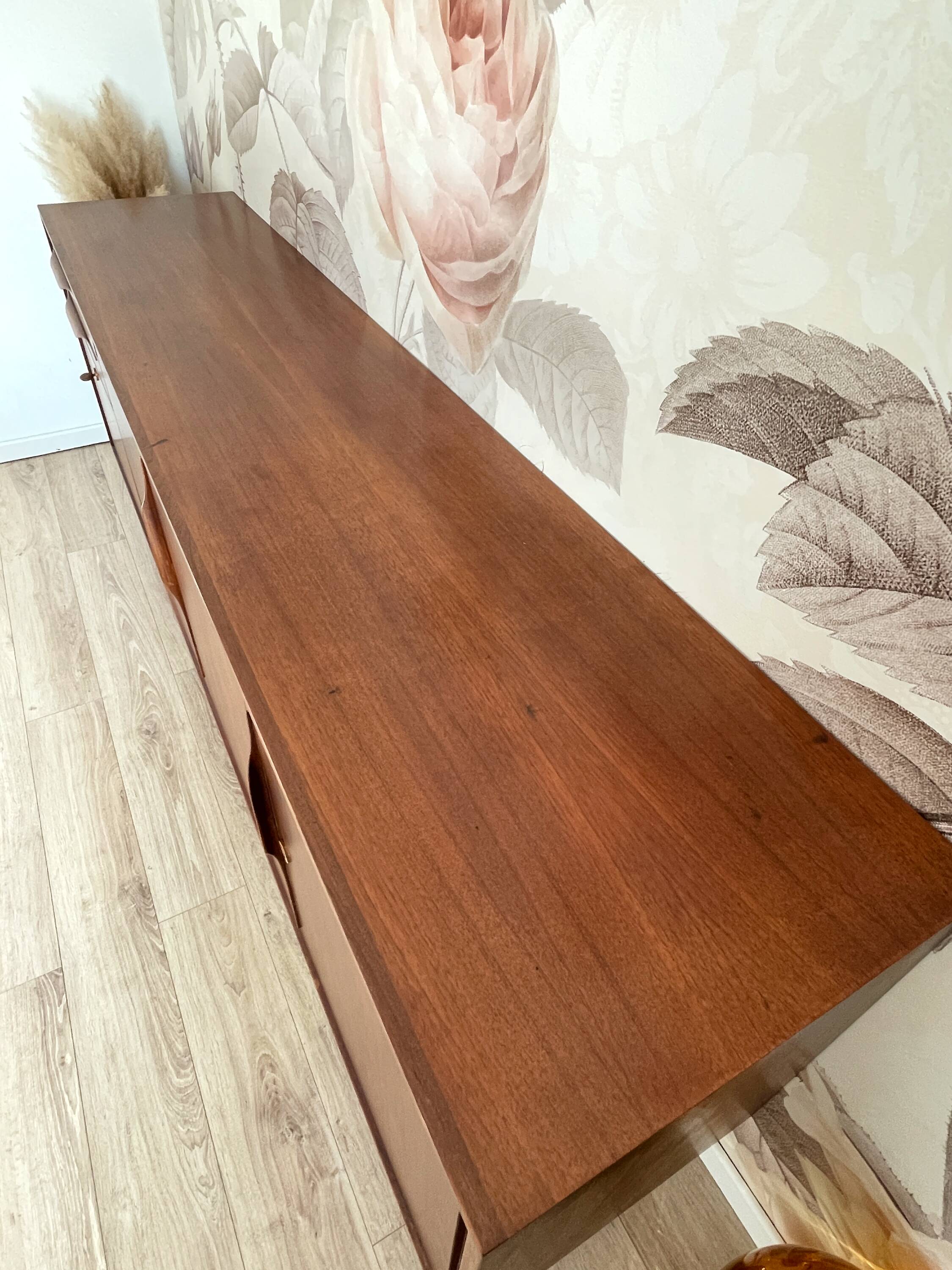 Enfilade scandinave Swiss Teak de 1965